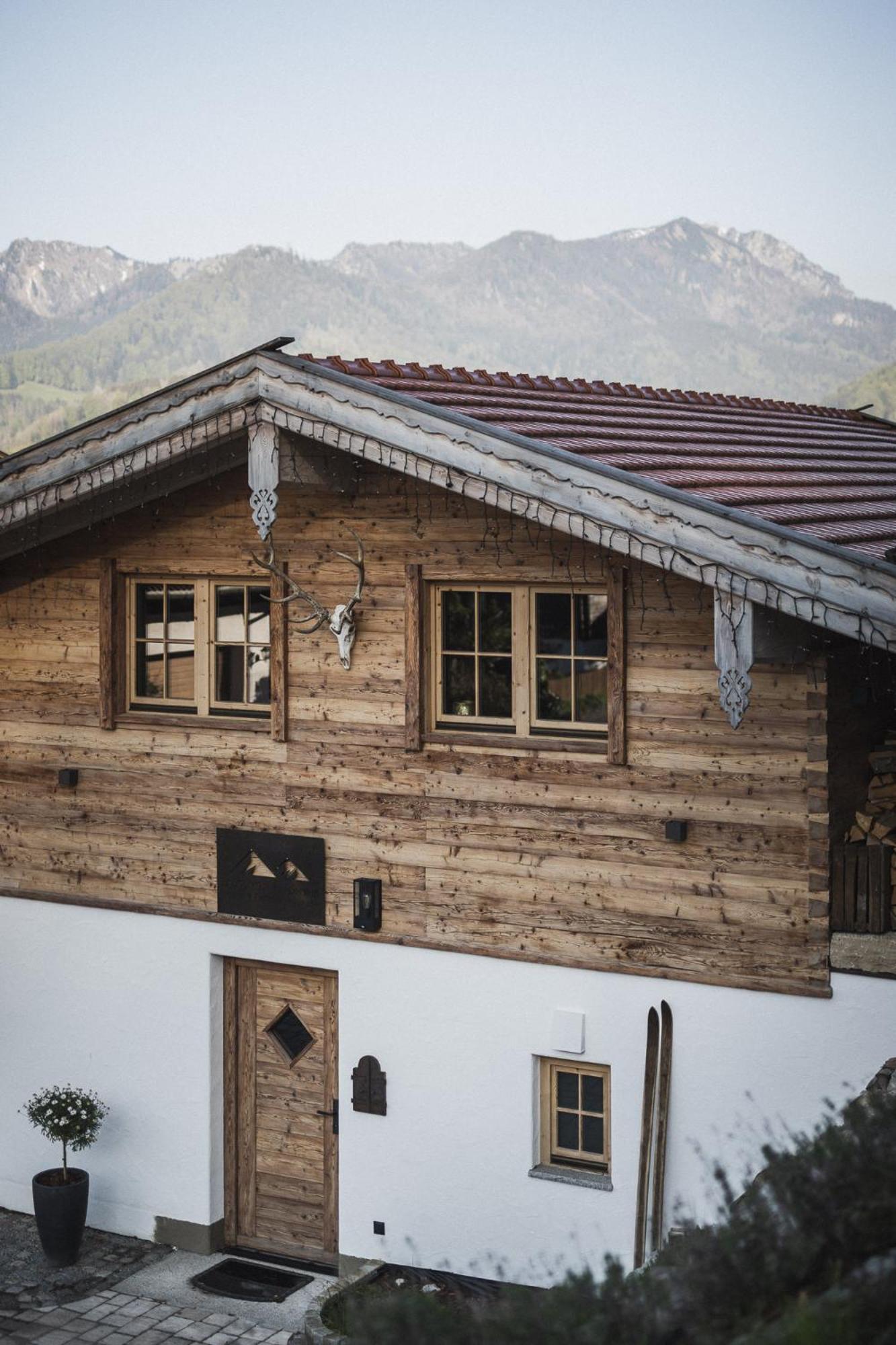 Bergsucht-Ruhpolding, Traumlage Am Sonnigen Suedhang, Kostenlose Parkplaetze, Schnelles Wlan, Ruhige Sackgasse, Netflix Inklusive المظهر الخارجي الصورة